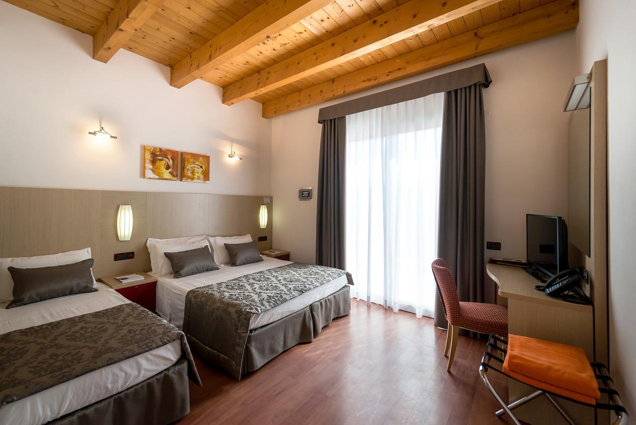 Hotel Villa Angelina Bibione Dış mekan fotoğraf